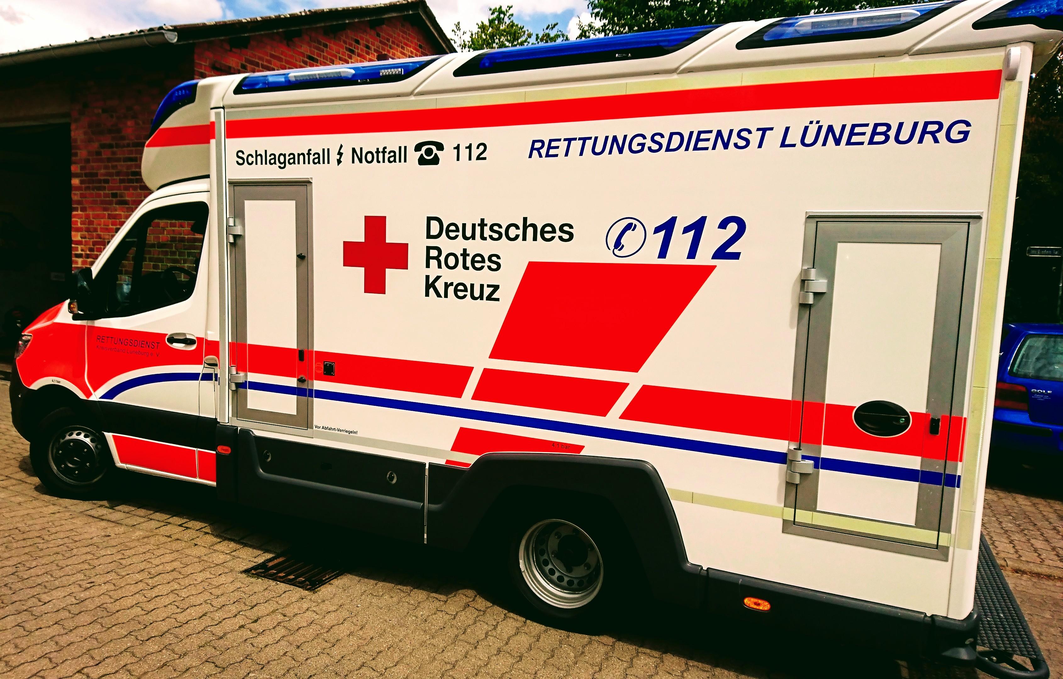 Rettungswagen Drk Kv Luneburg E V